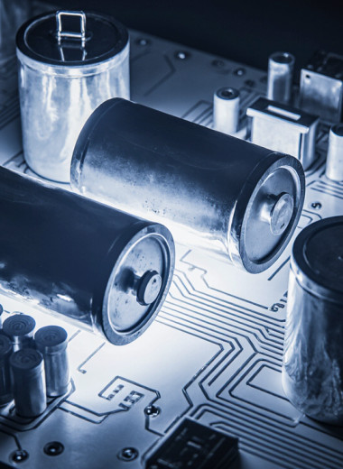 Как накопить энергию: суперконденсаторы вместо аккумуляторов