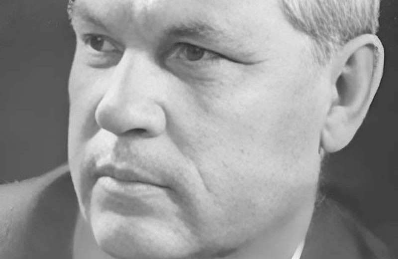 Михаил Бубеннов