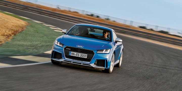Audi TT RS: Кинолента
