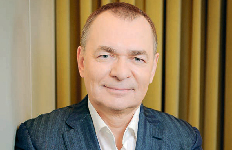 Сергей Батехин: Контролировать не всегда хорошо