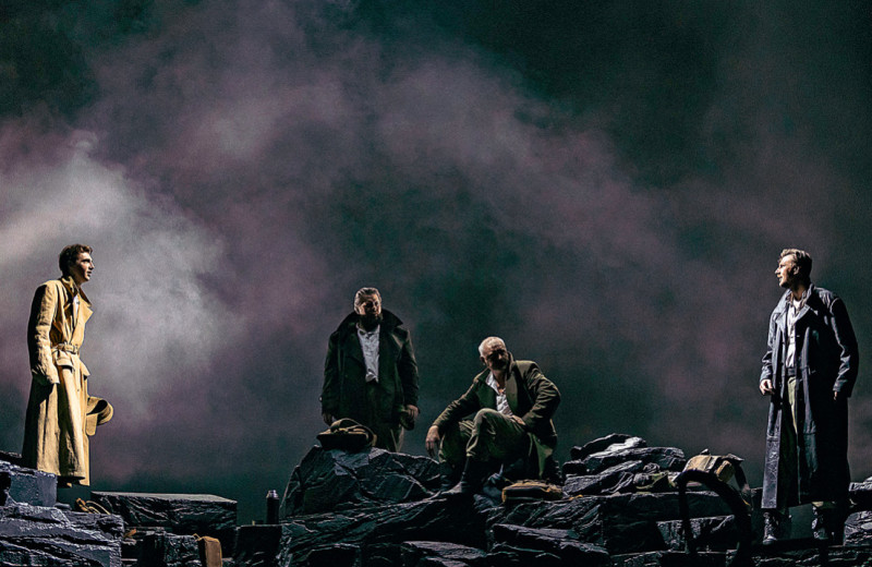 Игра интересов во время войны