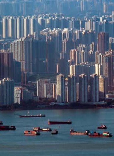 Гонконгские акции идут в массы