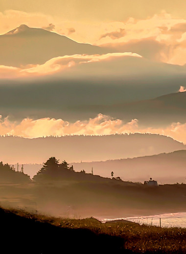 Волны на краю Земли. Между сушей и морем