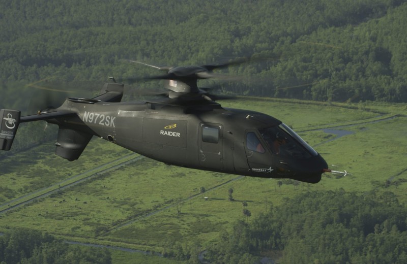 «Рейдер» или «Непобедимый»: какой боевой вертолет выберет Армия США