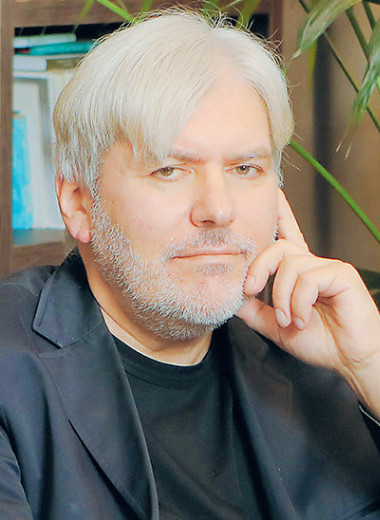 Евгений Водолазкин: Через ИИ можно увидеть Бога как творца