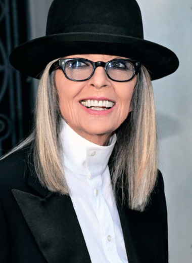 Веселая шляпница