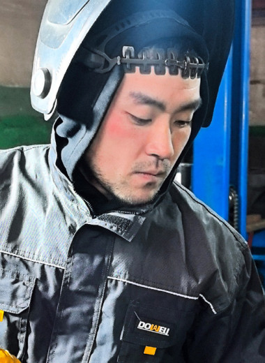 «Могу нефтяникам помочь завод построить»