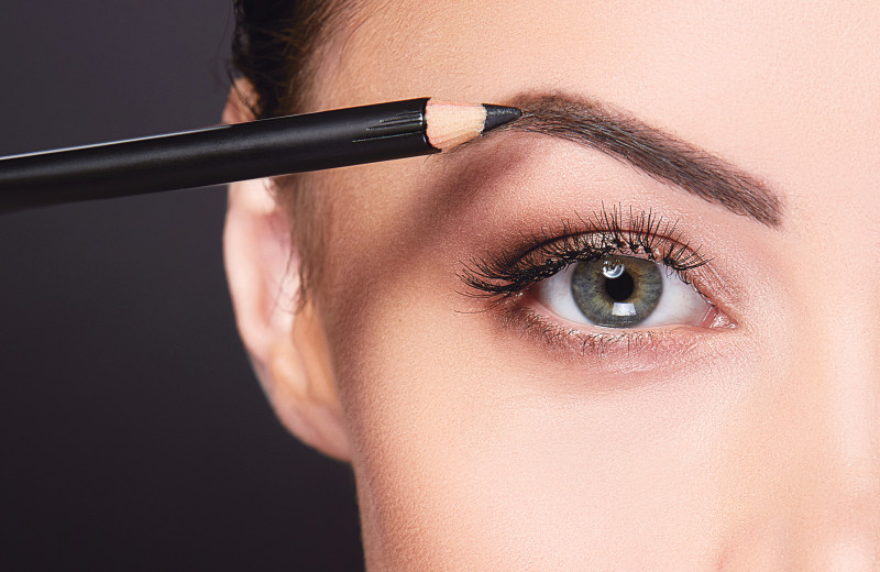 Идеальные брови