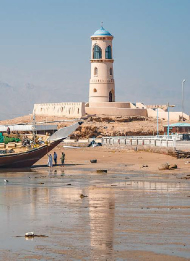 Оман: сто миль вдоль Аравии