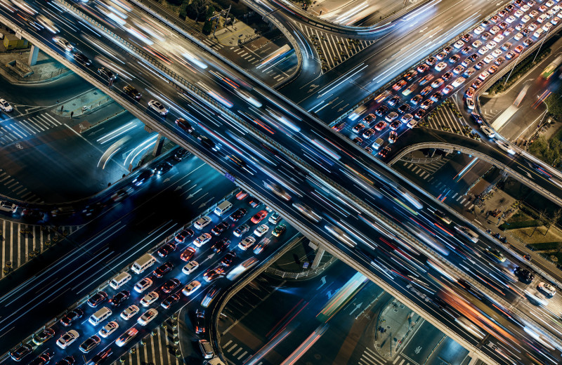 Равнение на Восток