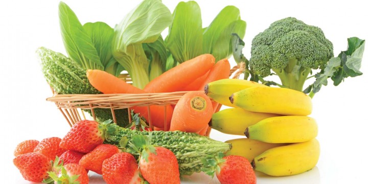Овощи и фрукты в рационе кормящей мамы