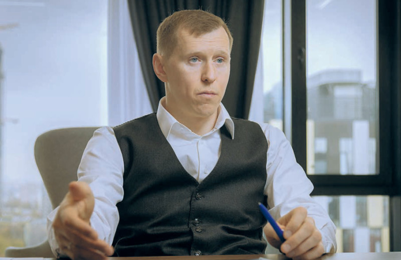 Илья Сивцев: С точки зрения бизнеса мне и не надо лезть в код