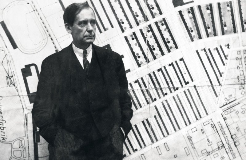 Вальтер Гропиус и Bauhaus: трансформация жизни в фабрику