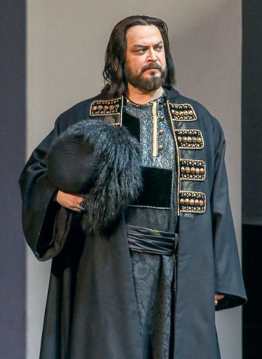 Владислав Сулимский: «Когда прохожу по старой Мариинке, чувствую над собой какое-то благословение»