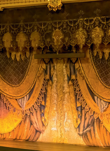 Мариинский Театр: храм искусства на берегу канала