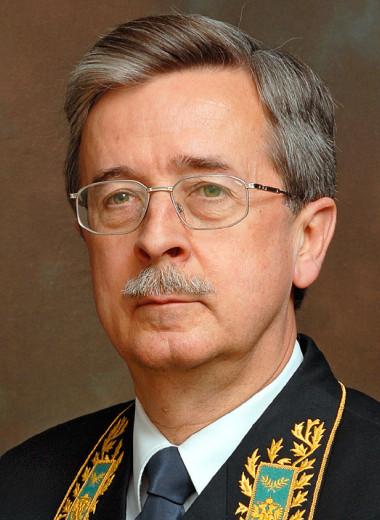 «Задний двор» с видом на Кремль