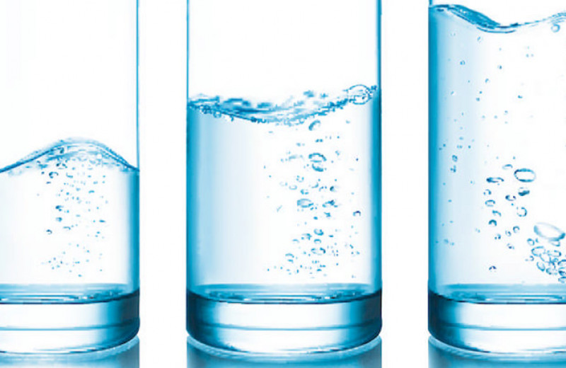 Вода: сколько пить в литрах?