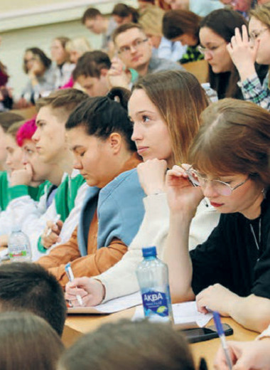 Суверенные кадры