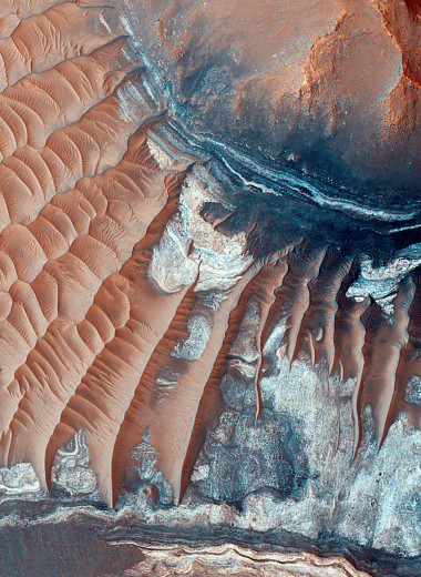 Там, где притаились тени: лабиринт ночи на Марсе