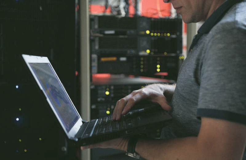 Знакомства с уязвимостями