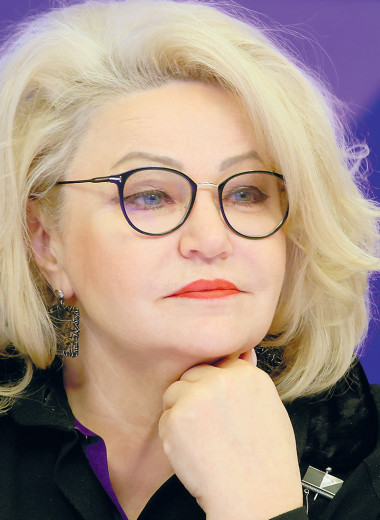 Председатель комитета Госдумы по защите семьи, вопросам отцовства, материнства и детства Нина Останина: Институт полигамии мы узаконивать не будем