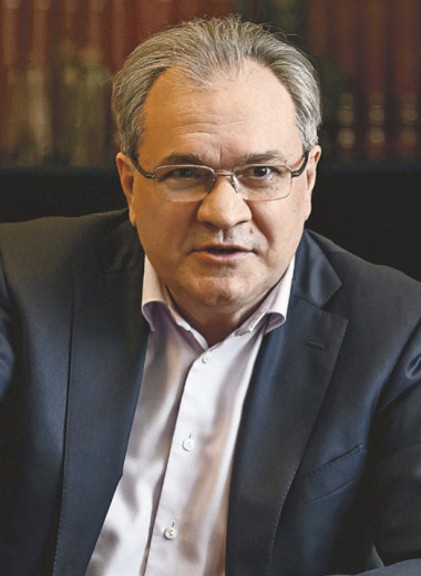 Гуманизм для Кесаря