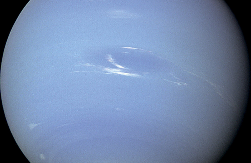 В глубинах сапфировых облаков: путешествие на Нептун