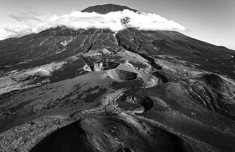 Жизнь на вулкане