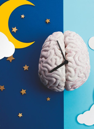 Михаил Полуэктов: «Кажется, что отвоевать у сна пару часов – это очень круто. Но результаты научных исследований доказывают, что это пиррова победа»