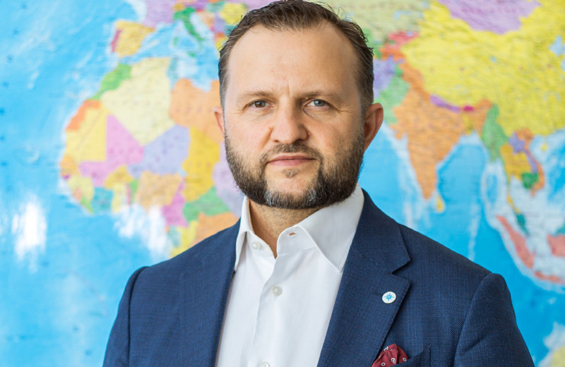 Поедут с бананами, вернутся с рыбой