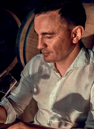 Винодел Плотников — о «добром» вине и силе органического терруара