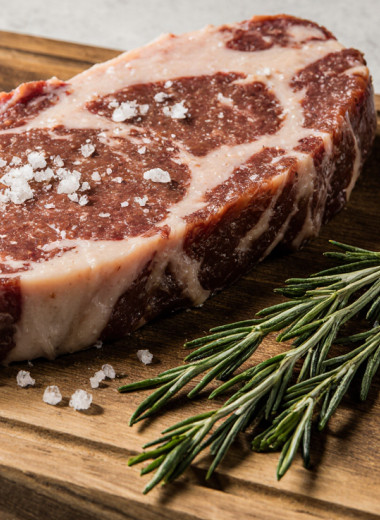 Для стейков не хватило мяса