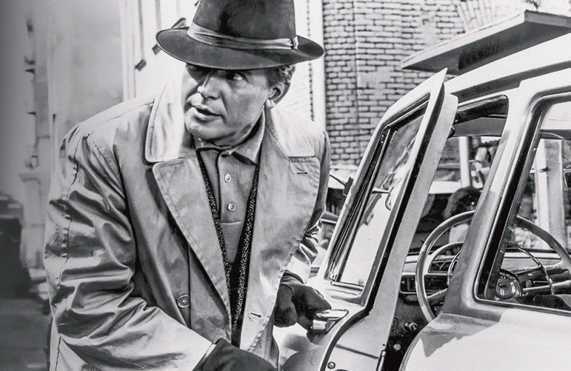 «...Отказ от цветной ненатуральной комедии»