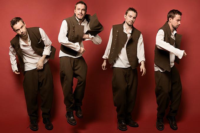 Александр Петров: «У меня была любовь и война одновременно» Александр Петров: «У меня была любовь и война одновременно»