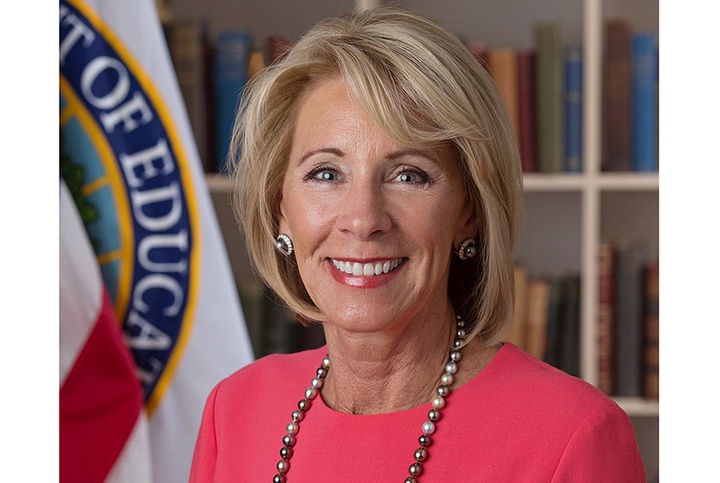 1024px-betsy_devos_official_portrait.jpg__1564136322__85454__vid300197e.jpg