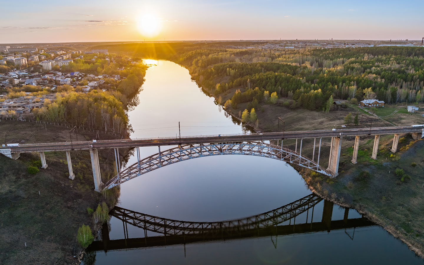 Основная часть маршрута до Кургана проходит через Каменск-Уральский