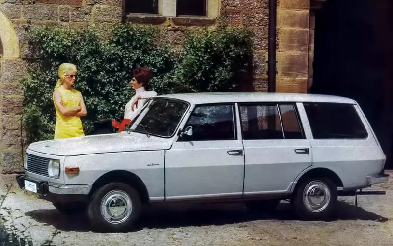 Wartburg 353/1 Tourist car