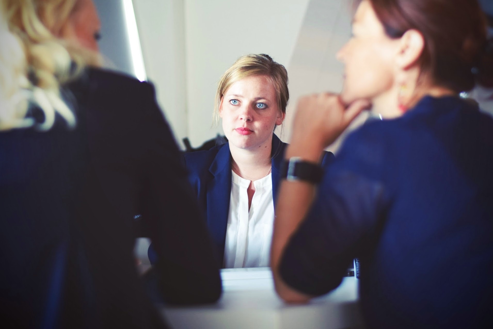 adult-advice-boss-70292.jpg