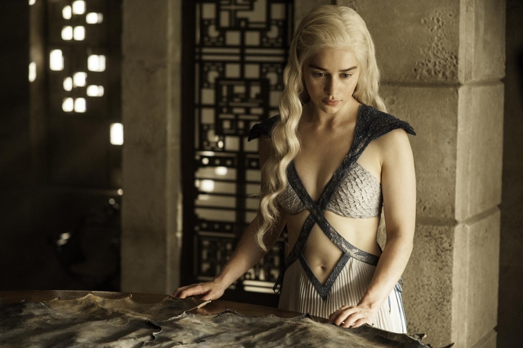 post-43694-Daenerys-Targaryen-hot-Game-of-x8tm