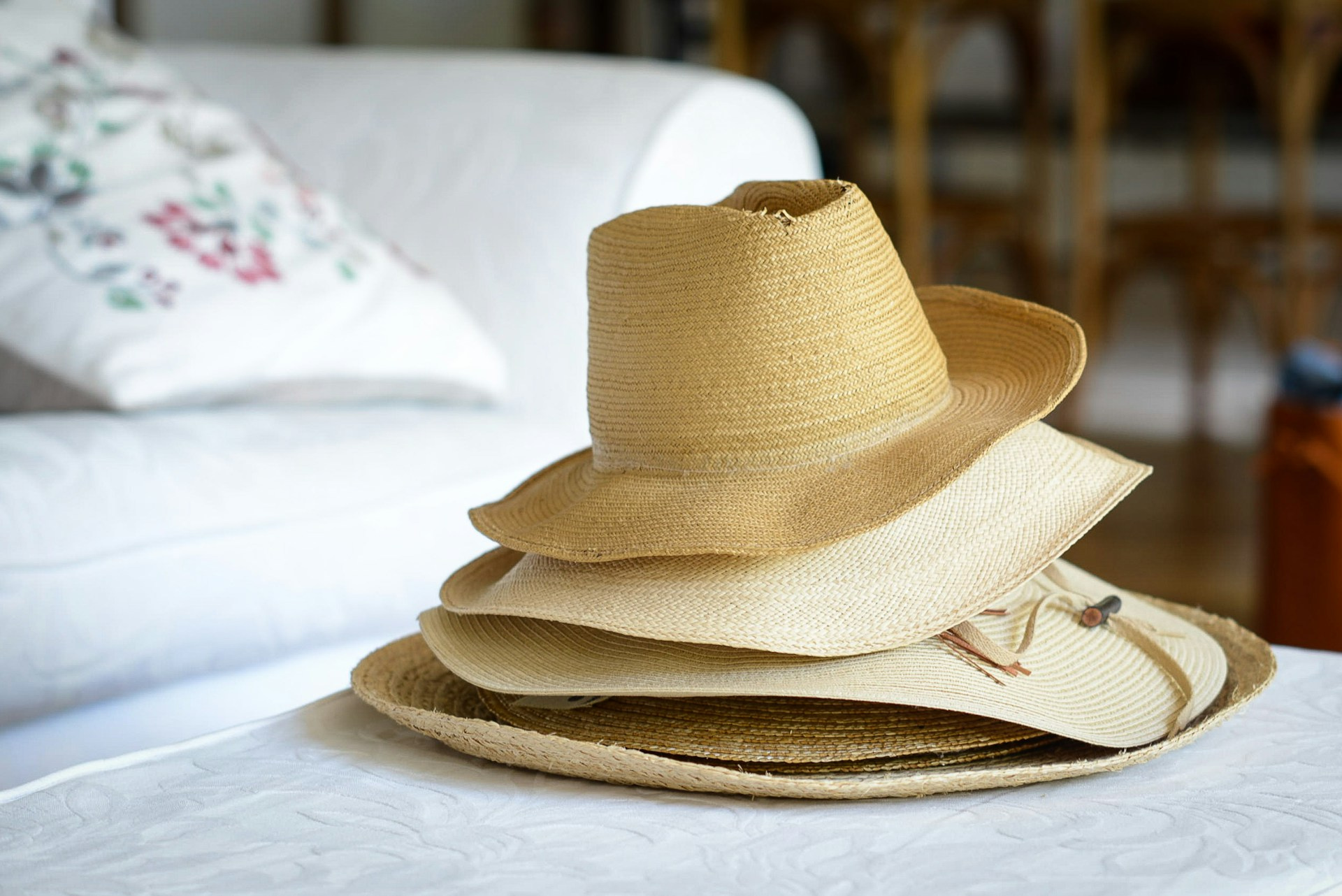 Соломенные шляпы