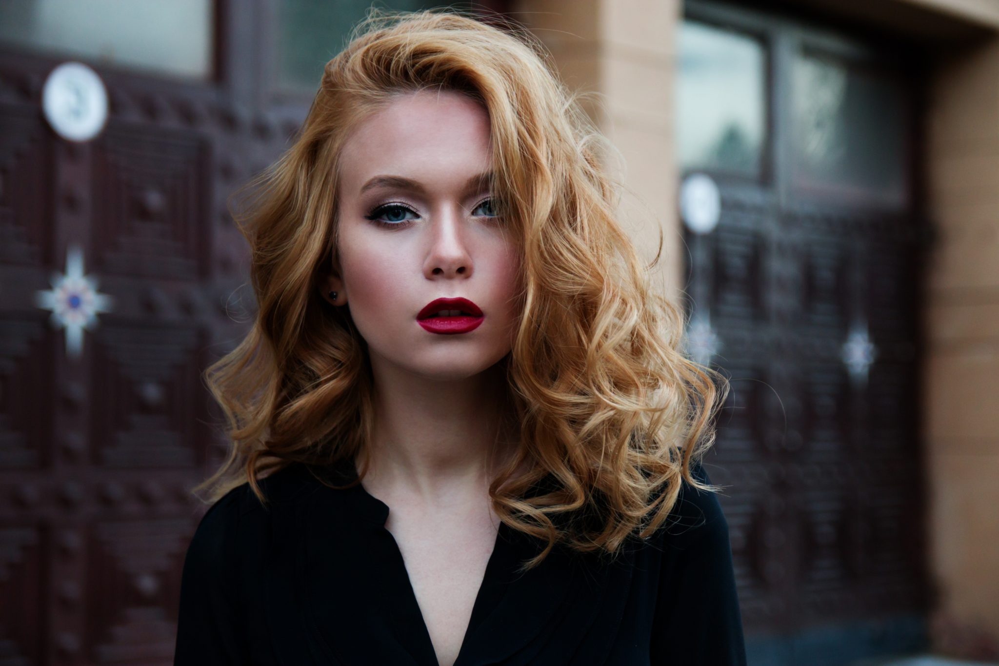 beautiful-female-girl-247322-1.jpg