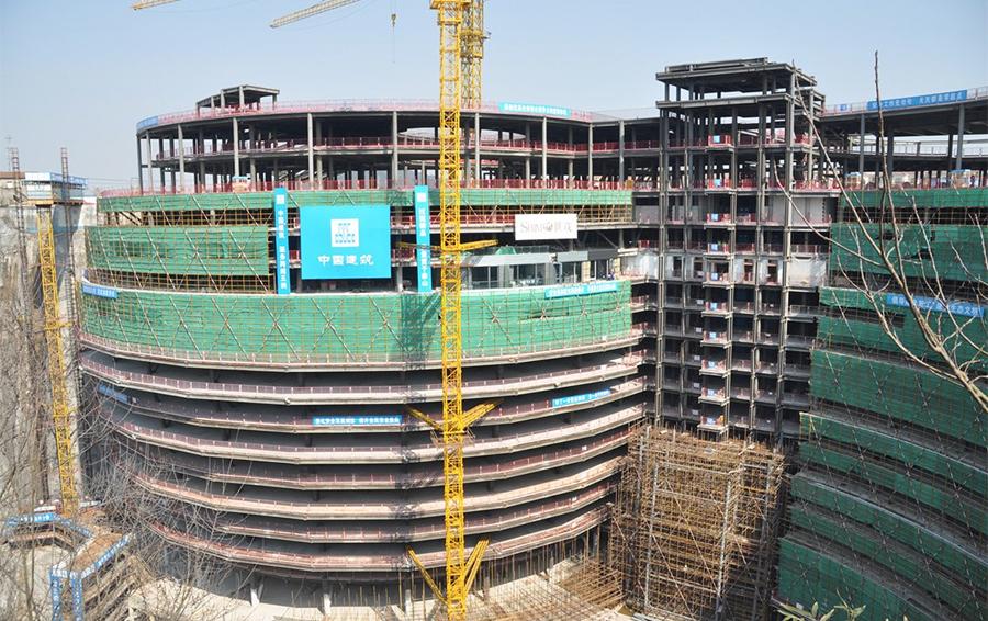 По соседству с отелем — гольф-курорт, ферма и частные виллы