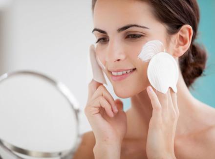 Когда нет времени: косметические экспресс-средства, которые помогают нам жить Когда нет времени: косметические экспресс-средства, которые помогают нам жить