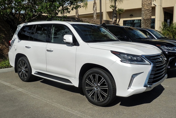 1280px-lexus_lx_p4250848.jpg__1566305229__65241__vid304083e.jpg