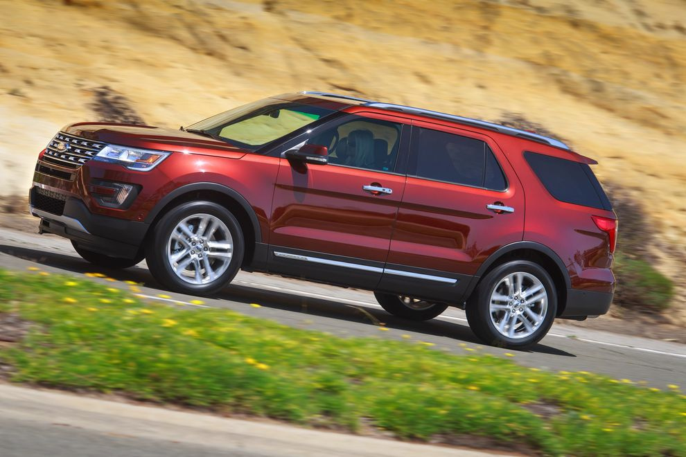 img_1687366105_7948_311_ford_explorer_limited_7.jpg