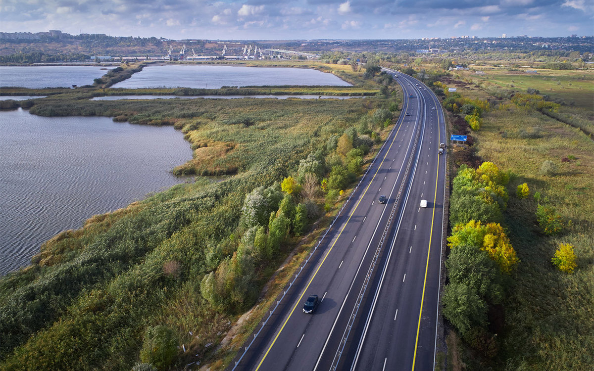 Платные дороги отличаются улучшенным качеством дорожного полотна