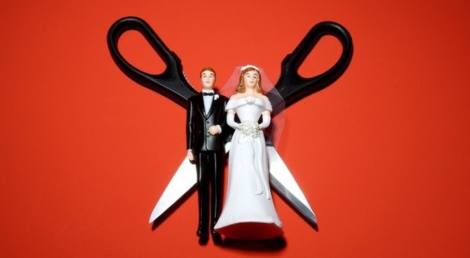 Как воспринимают развод мужчины, а как — женщины?