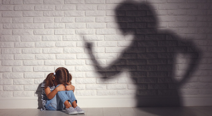 Почему одиноки дочери психопатичных матерей