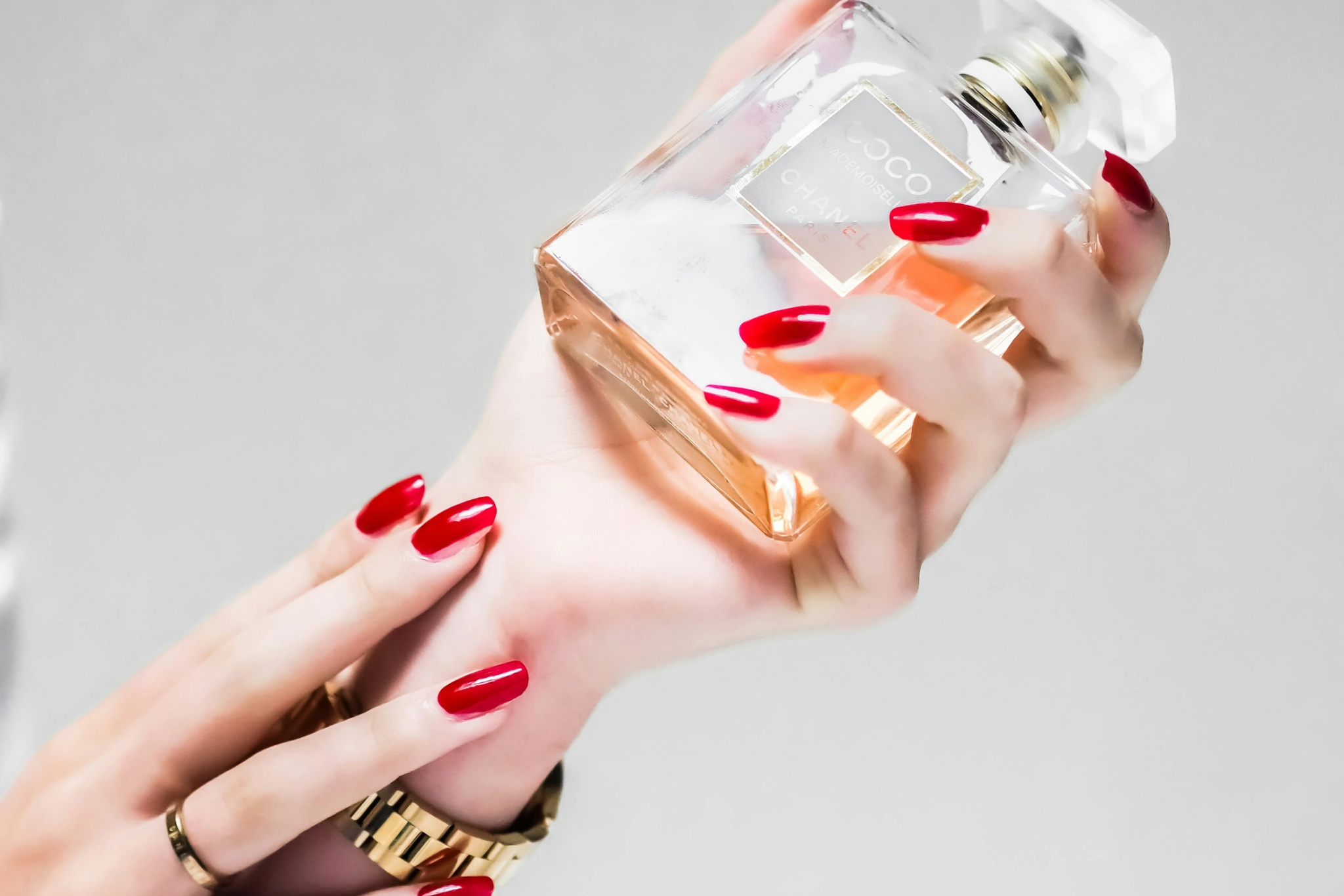 laura-chouette-2H_8WbVPRxM-unsplash.webp