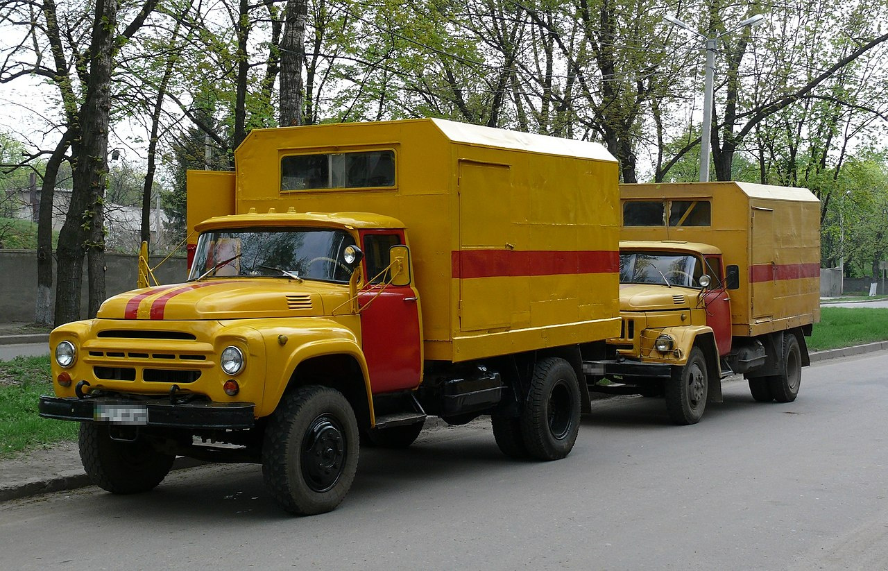 фото грузовик ЗИЛ-130